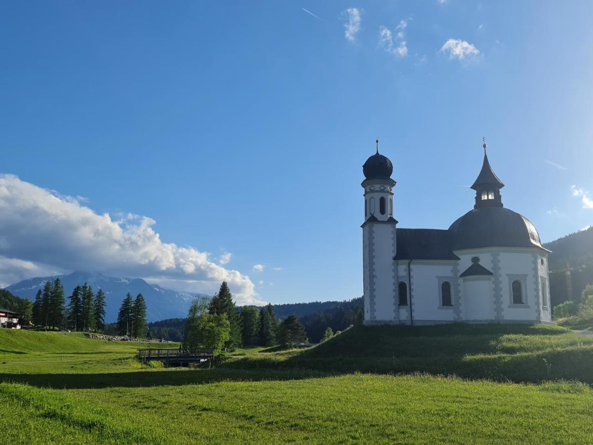 Das Kronen Hotel Seefeld in Tirol Exterior photo