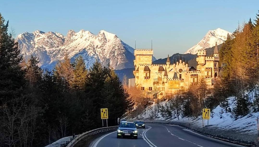 Das Kronen Hotel Seefeld in Tirol Exterior photo