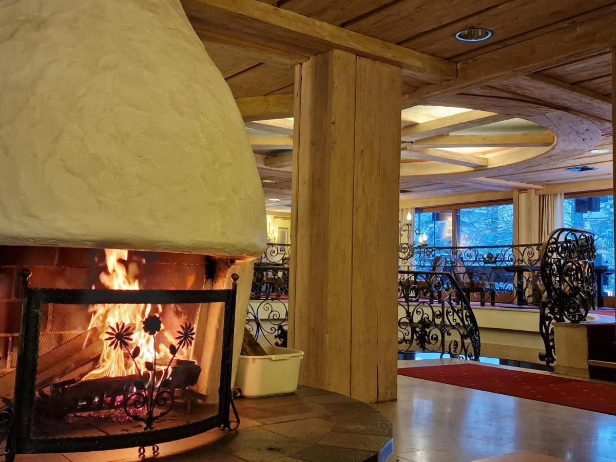 Das Kronen Hotel Seefeld in Tirol Exterior photo